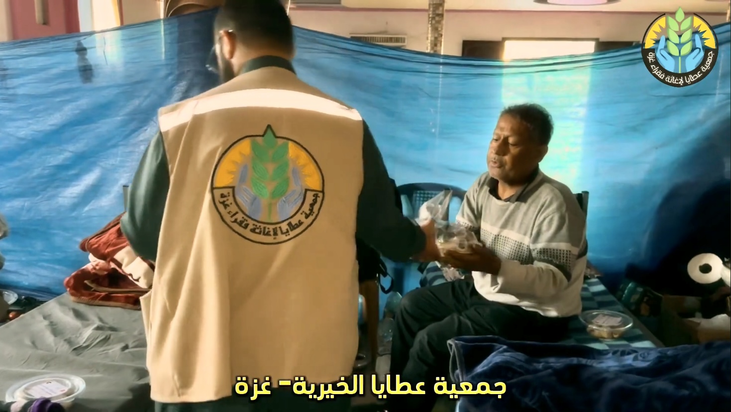 توزيع وجبات السحور الرمضاني على أهلنا النازحين في محافظة رفح