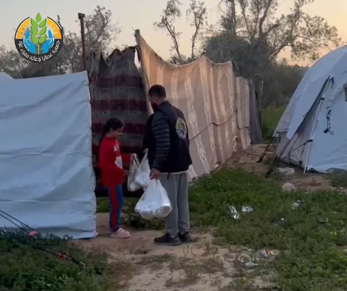 Ataya Charitable Kitchen continues its work amid war and starvation