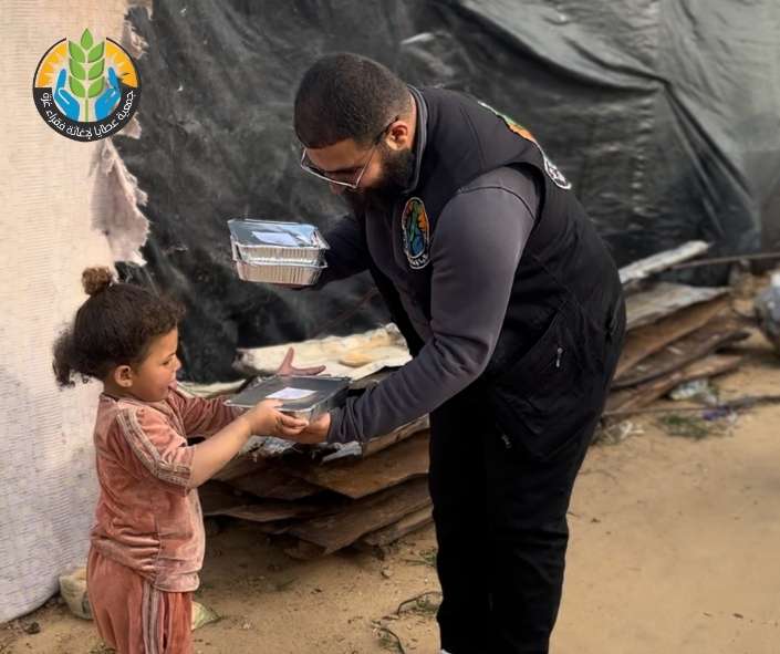إفطارك علينا: دعمٌ للصائمين النازحين في ظل الجوع