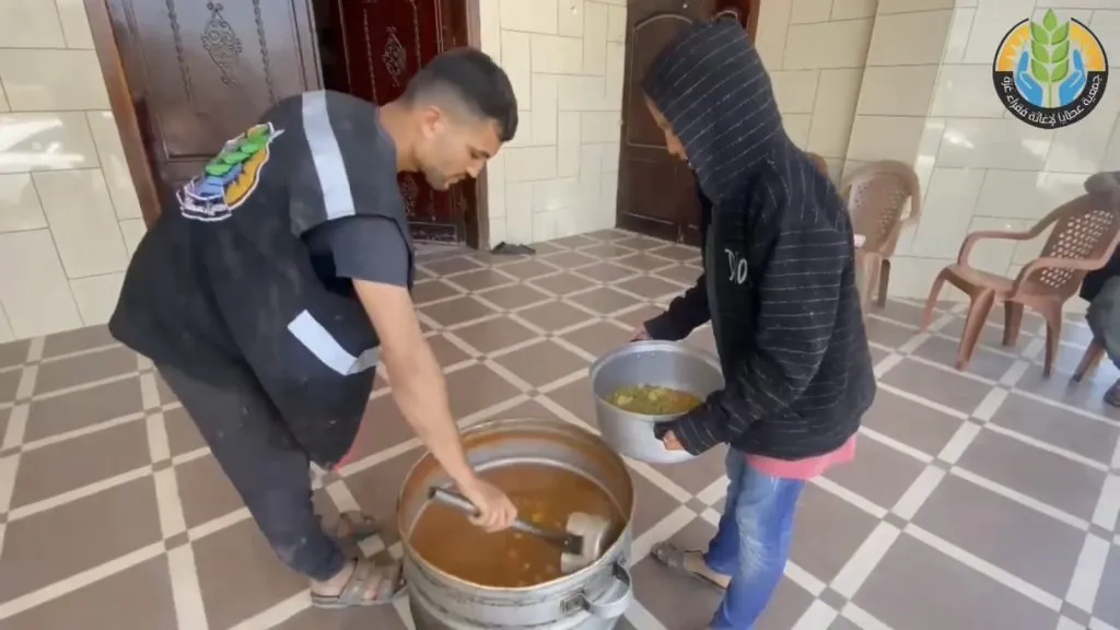 استئناف عمل مطبخ "عطايا الخيري" بدعم كريم من مدينة ليون الفرنسية