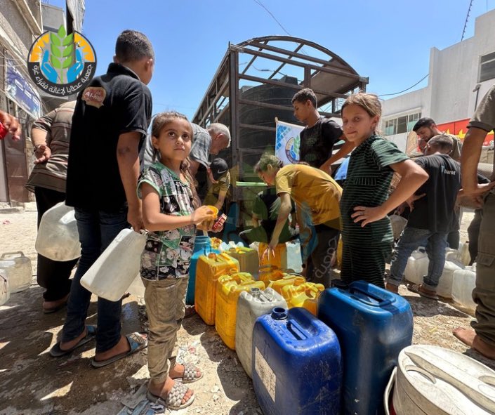 قطرة حياة في زمن الظمأ — سقيا الماء شمال غزة